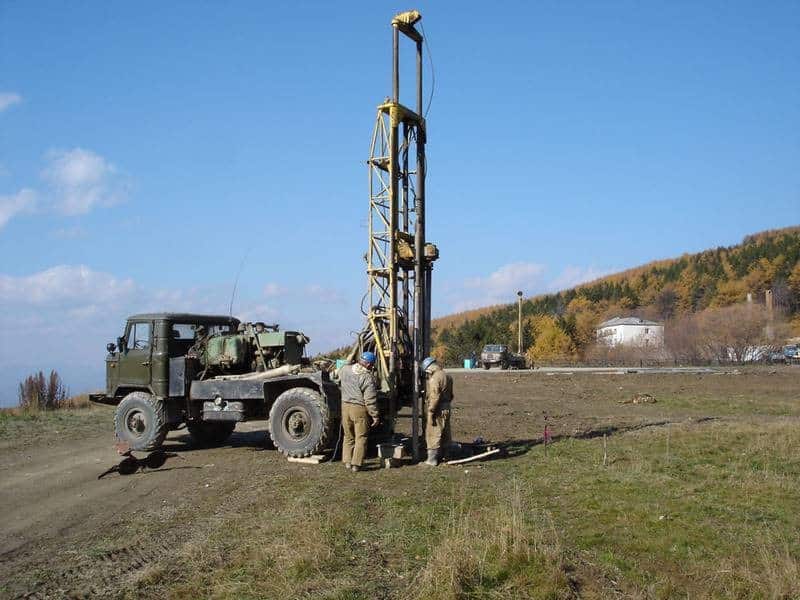 Предварительное определение глубины скважины 