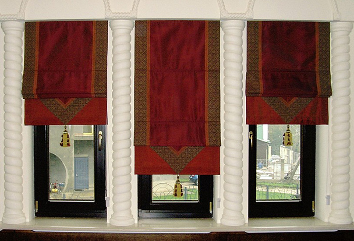 Римские шторы с кистями