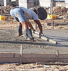 Screeding-concrete.jpg