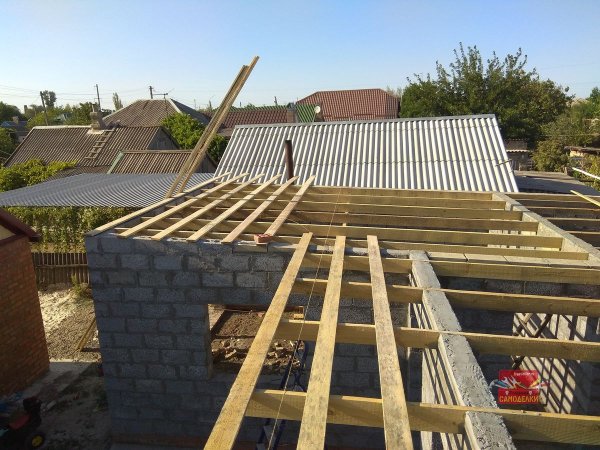 Изготовление крыши для мастерской, гаража и бани