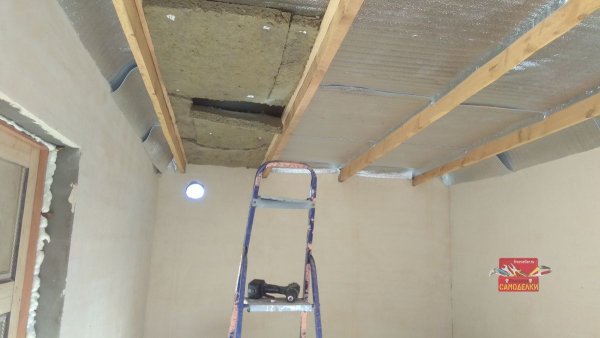 Утепление и подшивка потолка мастерской